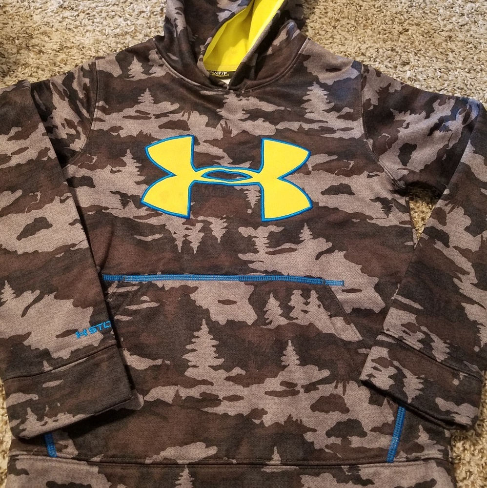 Boys Under Armour hoodie